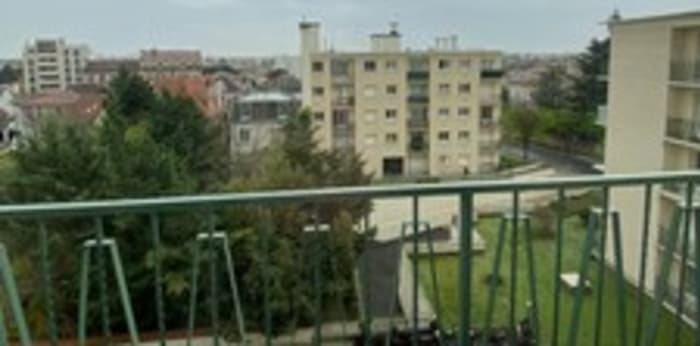 Image 4 sur 5 - Appartement  ·  Location · St Maur Des Fosses (94100) · 1 pièce · 28m²