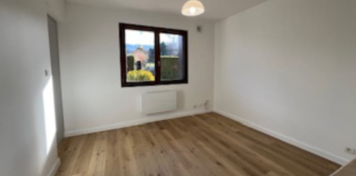 Image 4 sur 9 - Appartement  ·  Location · Aix Les Bains (73100) · 2 pièces · 35m²