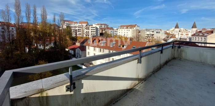 Image 5 sur 11 - Appartement  ·  Location · Besancon (25000) · 2 pièces · 53m²