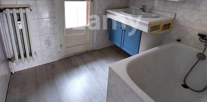 Image 10 sur 17 - Appartement  ·  Location · Digne Les Bains (04000) · 3 pièces · 56m²