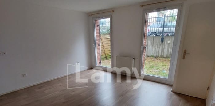 Image 4 sur 6 - Appartement  ·  Location · Arpajon (91290) · 1 pièce · 30m²