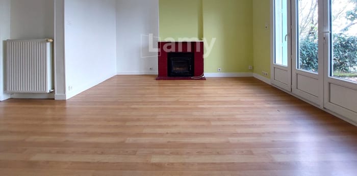 Image 3 sur 11 - Maison/villa  ·  Location · Bosmie L Aiguille (87110) · 3 pièces · 62m²