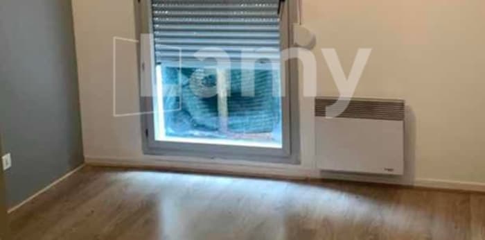 Image 1 sur 4 - Appartement  ·  Location · Lyon (69008) · 2 pièces · 49m²