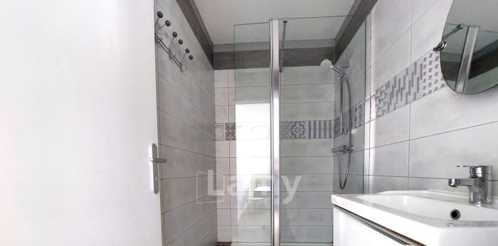 Image 8 sur 11 - Appartement  ·  Location · Limoges (87100) · 1 pièce · 29m²