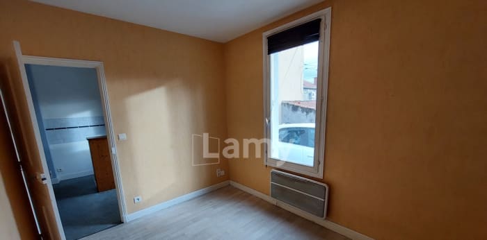 Image 3 sur 7 - Appartement  ·  Location · Clermont Ferrand (63100) · 2 pièces · 39m²