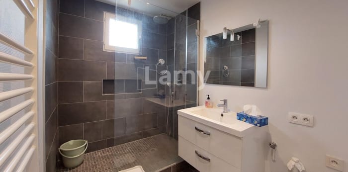 Image 3 sur 11 - Appartement  ·  Location · Meylan (38240) · 2 pièces · 56m²