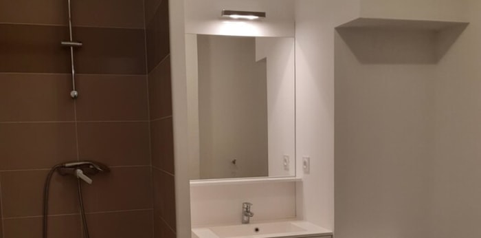 Image 5 sur 6 - Appartement  ·  Location · Orleans (45100) · 2 pièces · 42m²