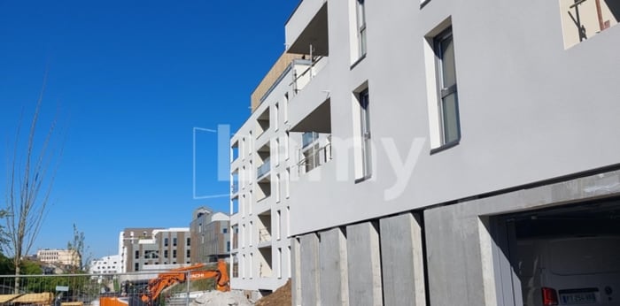 Image 1 sur 2 - Appartement  ·  Location · Laval (53000) · 2 pièces · 47m²