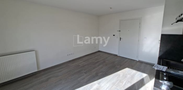 Image 4 sur 10 - Appartement  ·  Location · Aulnat (63510) · 2 pièces · 38m²