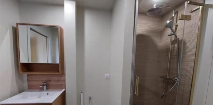 Image 2 sur 6 - Appartement  ·  Location · Bourg La Reine (92340) · 27m²