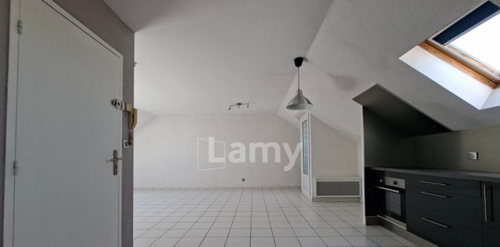 Image 3 sur 10 - Appartement  ·  Location · Reims (51100) · 2 pièces · 51m²