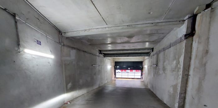 Image 4 sur 8 - Parking/box  ·  Location · Marseille (13010)