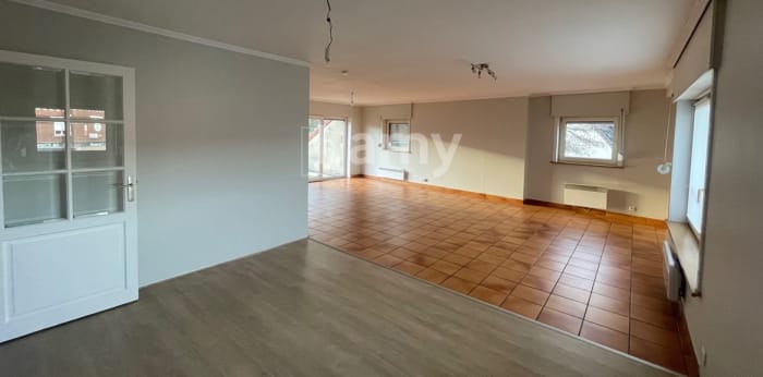 Image 5 sur 15 - Appartement  ·  Location · Tourcoing (59200) · 4 pièces · 137m²