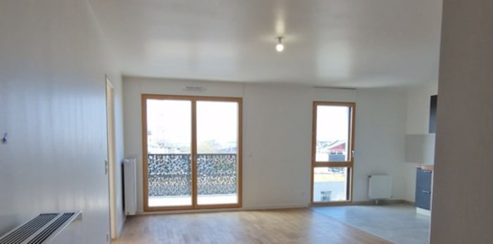 Image 2 sur 10 - Appartement  ·  Location · La Courneuve (93120) · 5 pièces · 108m²