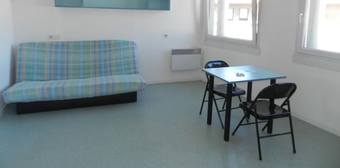 Image 1 sur 2 - Appartement  ·  Location · Toulouse (31000) · 1 pièce · 19m²