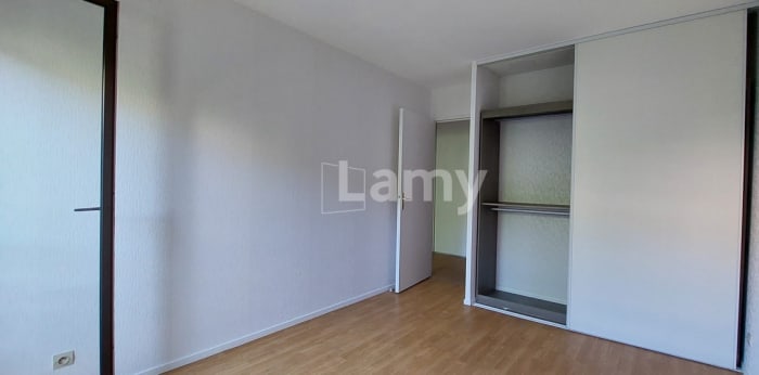 Image 7 sur 8 - Appartement  ·  Location · Toulouse (31500) · 3 pièces · 63m²