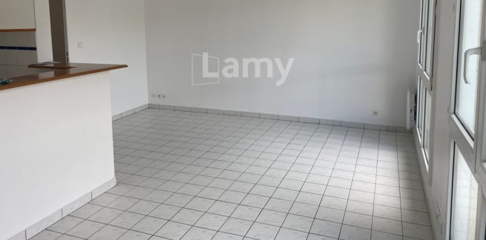 Image 3 sur 10 - Appartement  ·  Location · Margny Les Compiegne (60280) · 2 pièces · 43m²