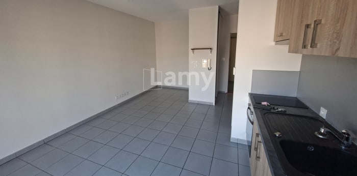 Image 3 sur 7 - Appartement  ·  Location · Clermont Ferrand (63100) · 2 pièces · 41m²