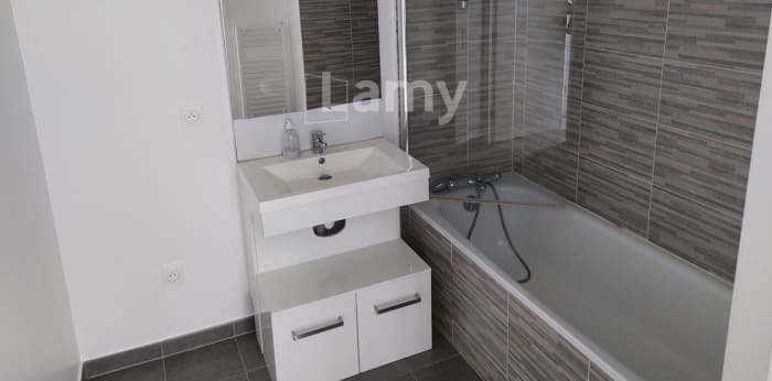 Image 6 sur 6 - Appartement  ·  Location · Mantes La Jolie (78200) · 3 pièces · 58m²