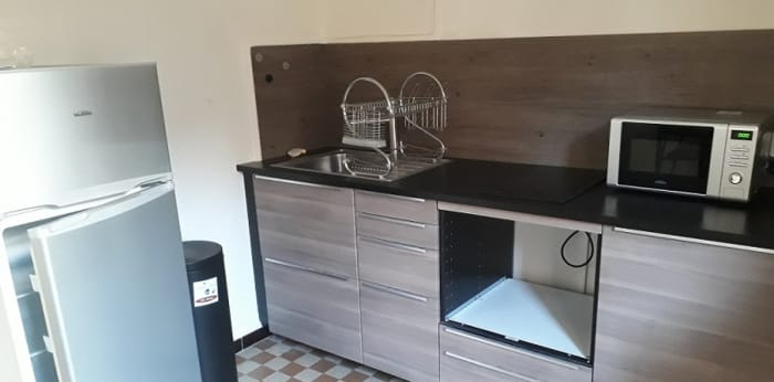 Image 5 sur 9 - Appartement  ·  Location · Aix En Provence (13100) · 1 pièce · 28m²