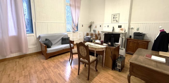 Image 1 sur 9 - Bureaux  ·  Location · Salon De Provence (13300) · 41m²