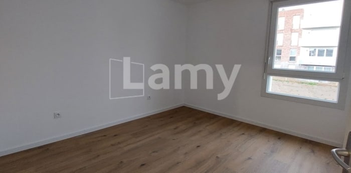 Image 4 sur 7 - Appartement  ·  Location · Lens (62300) · 2 pièces · 48m²