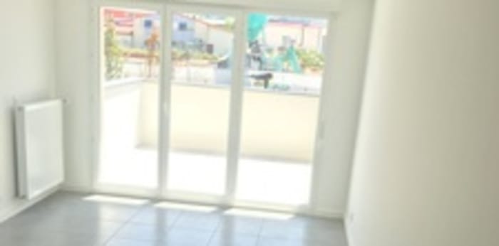 Image 2 sur 4 - Appartement  ·  Location · Thonon Les Bains (74200) · 2 pièces · 41m²