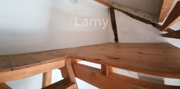 Image 9 sur 14 - Maison/villa  ·  Location · Belley (01300) · 2 pièces · 47m²