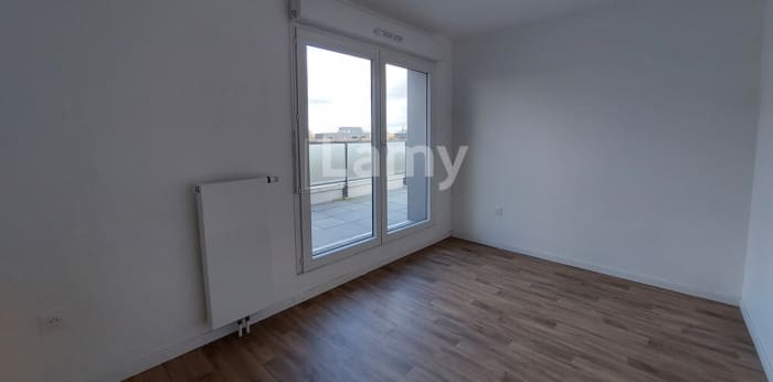 Image 5 sur 6 - Appartement  ·  Location · Amiens (80000) · 3 pièces · 67m²