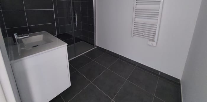 Image 10 sur 10 - Appartement  ·  Location · Marseille (13013) · 3 pièces · 61m²