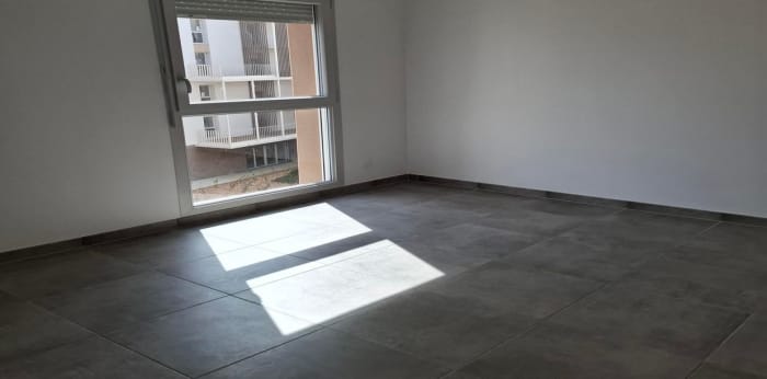 Image 1 sur 3 - Appartement  ·  Location · Toulouse (31400) · 2 pièces · 46m²