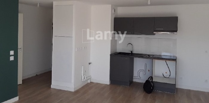 Image 2 sur 7 - Appartement  ·  Location · Pringy (77310) · 2 pièces · 44m²
