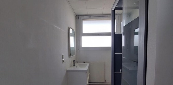 Image 7 sur 7 - Appartement  ·  Location · Royan (17200) · 2 pièces · 49m²