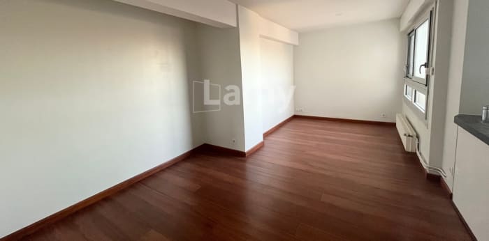 Image 5 sur 15 - Appartement  ·  Location · Dijon (21000) · 2 pièces · 48m²