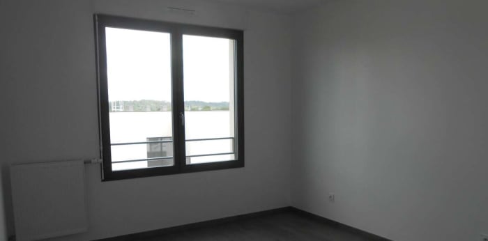 Image 4 sur 5 - Appartement  ·  Location · Bordeaux (33300) · 3 pièces · 62m²