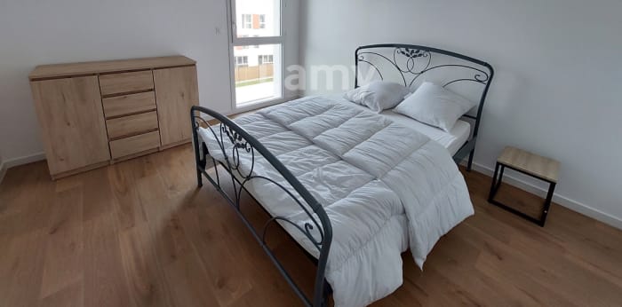 Image 5 sur 13 - Appartement  ·  Location · Les Sables D Olonne (85340) · 2 pièces · 43m²