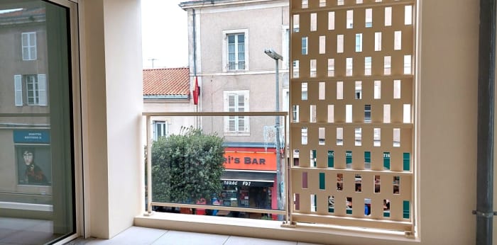 Image 1 sur 9 - Appartement  ·  Location · La Roche Sur Yon (85000) · 2 pièces · 47m²