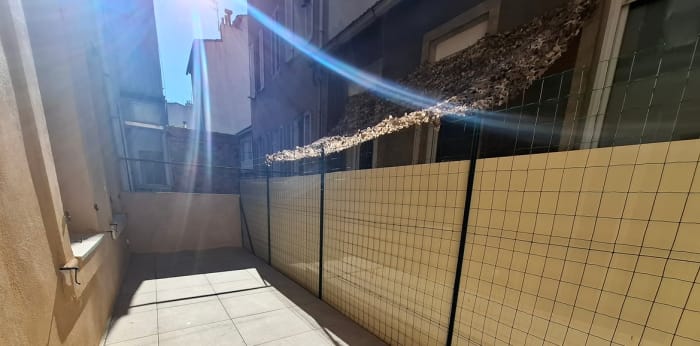 Image 11 sur 12 - Appartement  ·  Location · Marseille (13006) · 3 pièces · 56m²
