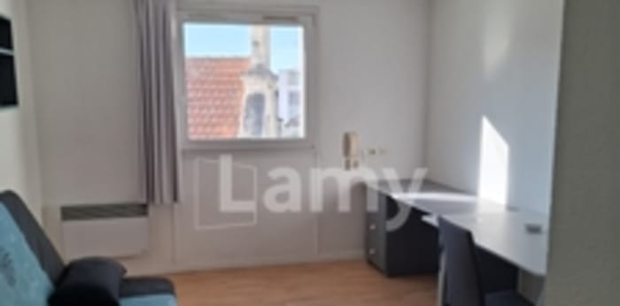 Image 1 sur 4 - Appartement  ·  Location · Bordeaux (33800) · 1 pièce · 19m²