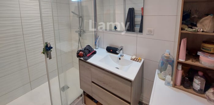 Image 4 sur 9 - Appartement  ·  Location · Royan (17200) · 2 pièces · 50m²