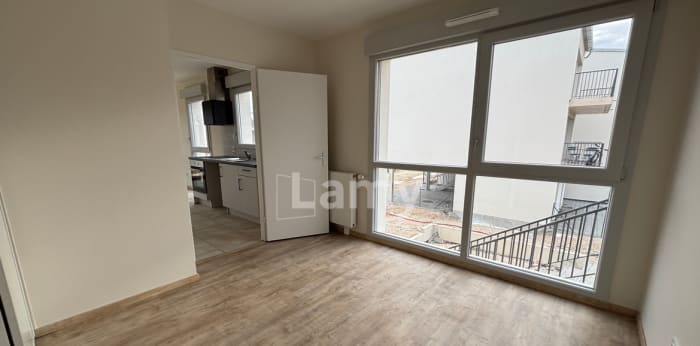 Image 9 sur 14 - Appartement  ·  Location · Dijon (21000) · 2 pièces · 40m²