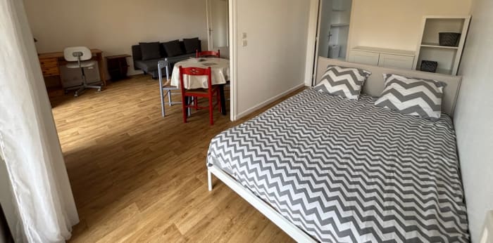 Image 2 sur 15 - Appartement  ·  Location · Dijon (21000) · 1 pièce · 35m²