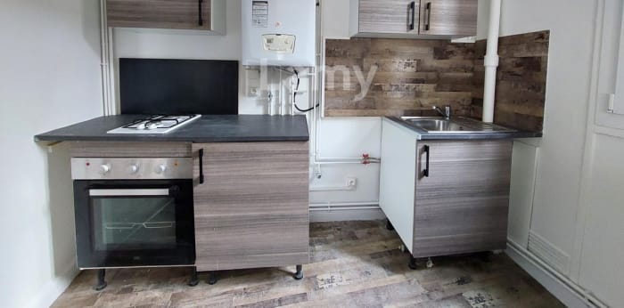 Image 4 sur 8 - Appartement  ·  Location · Reims (51100) · 2 pièces · 33m²