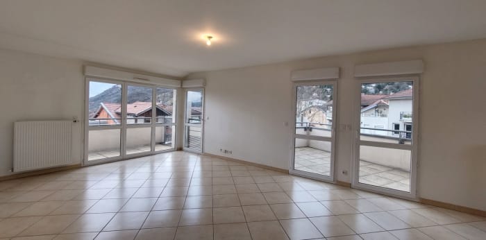 Image 7 sur 13 - Appartement  ·  Location · La Tronche (38700) · 3 pièces · 73m²