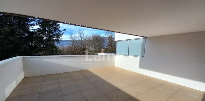 Image 1 sur 6 - Appartement  ·  Location · Chambery (73000) · 2 pièces · 58m²