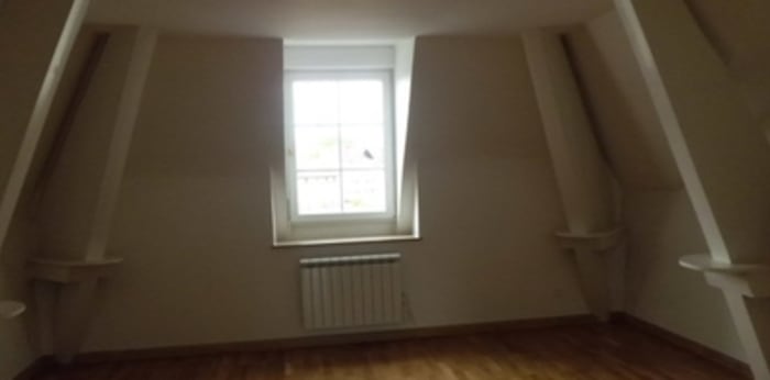 Image 2 sur 5 - Appartement  ·  Location · Lons Le Saunier (39000) · 3 pièces · 80m²