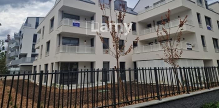 Image 1 sur 2 - Appartement  ·  Location · Creteil (94000) · 3 pièces · 76m²