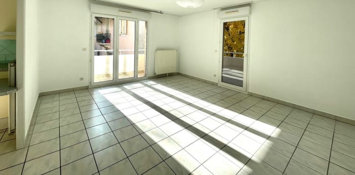 Image 4 sur 11 - Appartement  ·  Location · Aix Les Bains (73100) · 3 pièces · 84m²