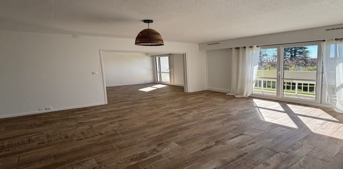 Image 2 sur 7 - Appartement  ·  Location · Angouleme (16000) · 4 pièces · 78m²