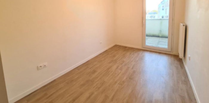 Image 8 sur 9 - Appartement  ·  Location · Joue Les Tours (37300) · 3 pièces · 68m²